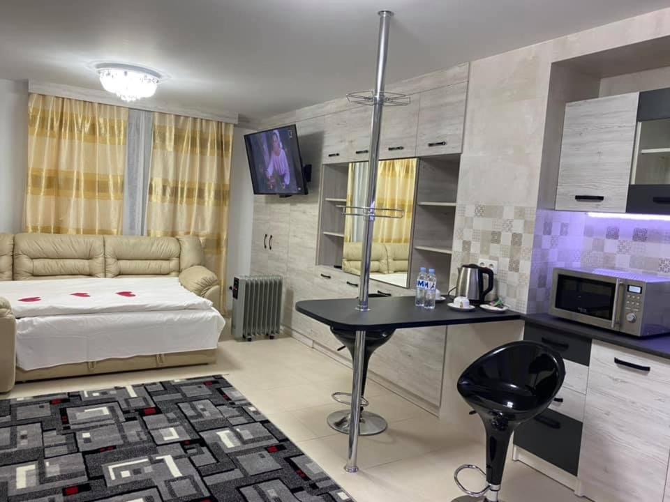Hotel Confort Drochia Eksteriør billede