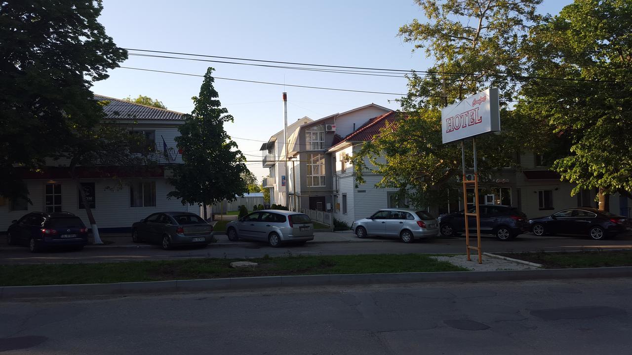 Hotel Confort Drochia Eksteriør billede